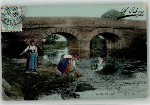 1906 Frauen am Fluss