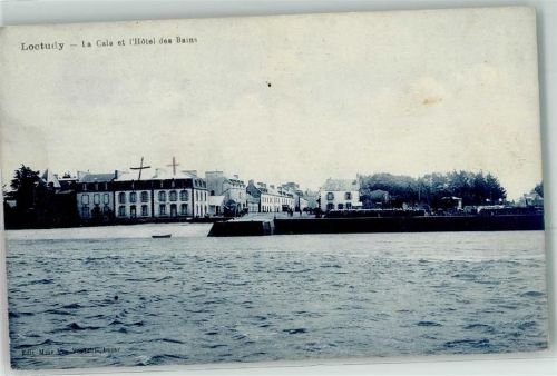 Loctudy la Cale et l`Hotel des Bains