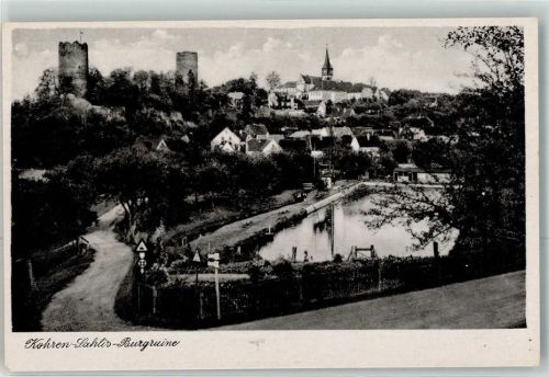 Kohren-Sahlis Burgruine mit St. Gangolf Kirche