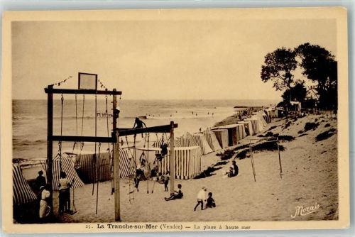 La Tranche-sur-Mer La Plage a haute mer Strand Zelt