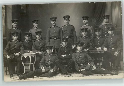 1913 Gruppe Soldaten