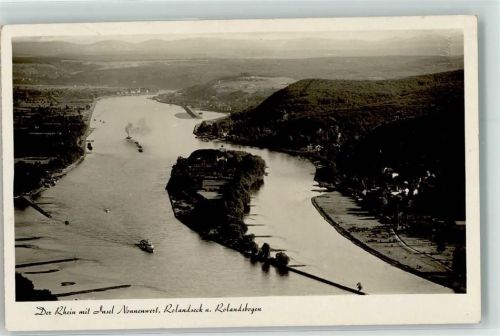 53424 W5480 Nonnenwerth , Insel 1936 Foto AK mit Rolandseck und Rolandsbogen
