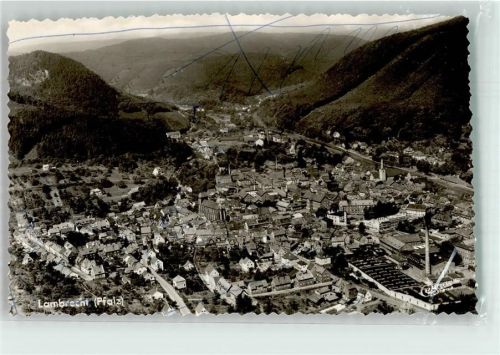 Lambrecht Foto Original aus Archiv eines Ansichtskartenverlags Fliegeraufnahme Striche auf der Vorderseite