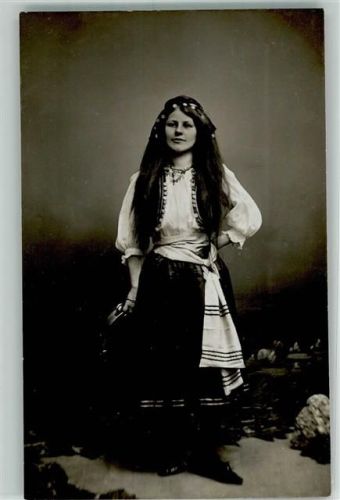 Frau Tamburin