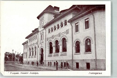 Fossano Justizgebäude