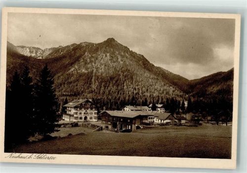 Neuhaus mit Hotel zur Post Fotograf Georg Eitzenberger