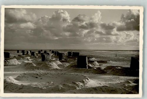 Wittdün Strandburgen und Strandkörbe am Kniepsand Fotograf Johannes Quedens Nr. 69