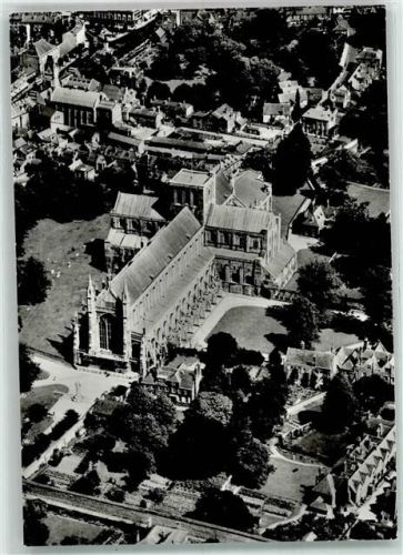Winchester Fliegeraufnahme Kirche