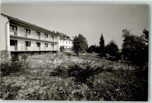 Schürdt Hotel Waldhof mit Parkanlage Foto Original aus Archiv eines Ansichtskartenverlags Ort handschriftlich