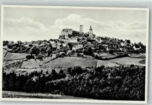 Leuchtenberg Burg der Landgrafen von Leuchtenberg mit der Kirche St. Margareta