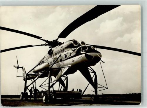 Last und Kranhubschrauber