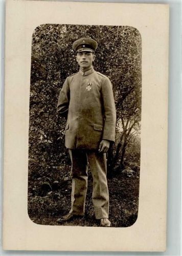 Deutscher Offizier in Uniform WK I