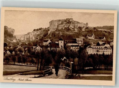 Streitberg mit Dreieinigkeitskirche und Burgruine Streitburg