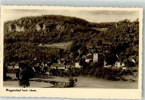 Muggendorf Panorama des Ortes mit St. Laurentius Kirche