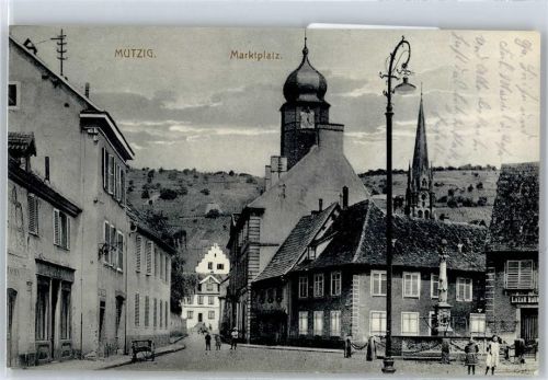 Mutzig Marktplatz