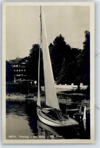 Tutzing Segler am Steg