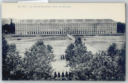 Pau Kaserne Bernadotte