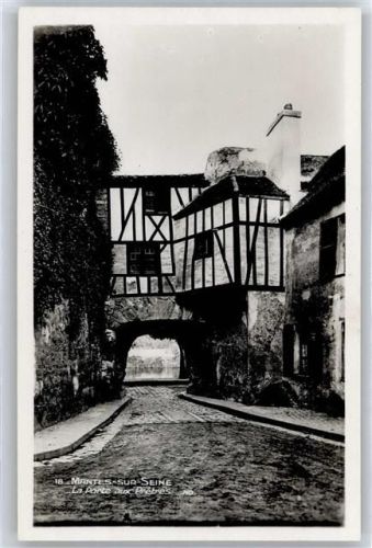 Mantes-la-Jolie La Porte aux Pretres, Mantes-sur-Seine AKU1