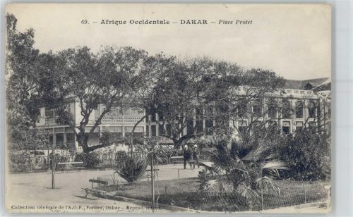 Dakar Place Protet