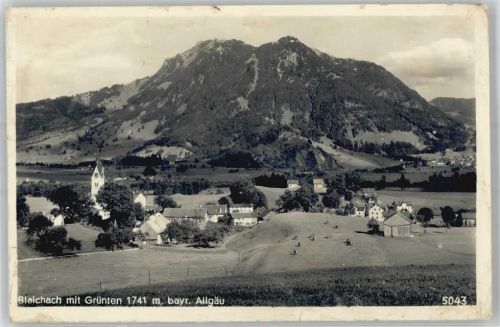 Blaichach Blick mit Grünten