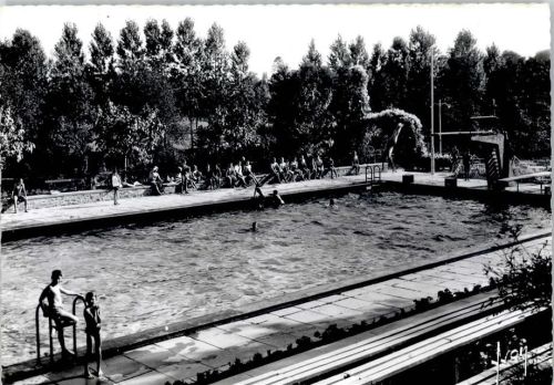 53100 Mayenne - Schwimmbad