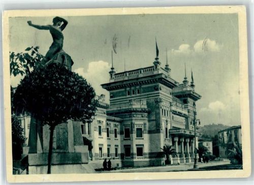 Salsomaggiore Terme Monumento ai Caduti