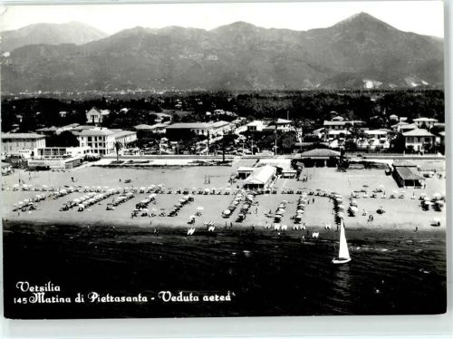 Pietrasanta Fliegeraufnahme Strand