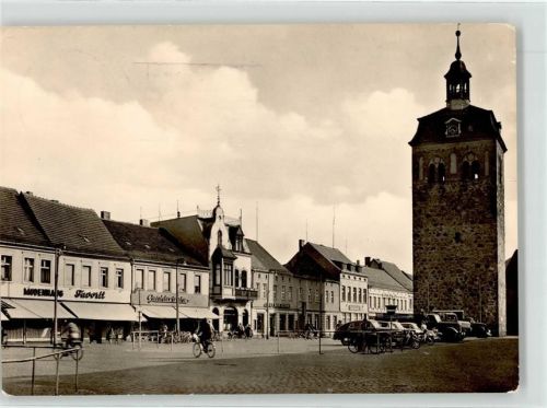 Luckenwalde Platz der Jugend Modehandlung Fahrrad Turm