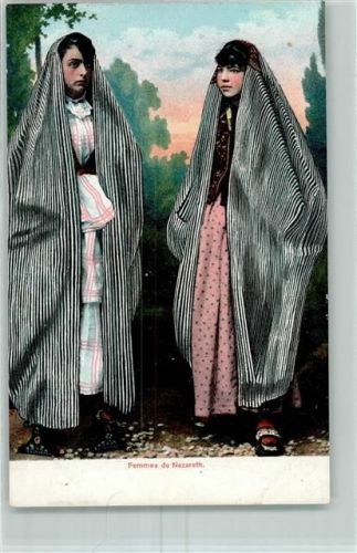 Nazareth Frauen in Tracht