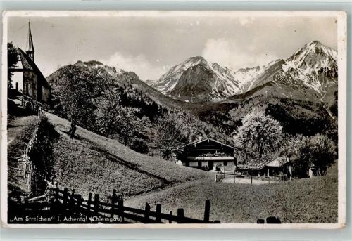 Achental - Am Streichen Kirche Berge
