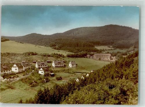 Hachen Neue Siedlung mit Sauerlandklinik Foto Original aus Archiv eines Ansichtskartenverlags Ort handschriftlich