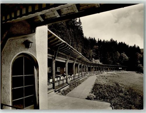 Überruh Waldliegehalle