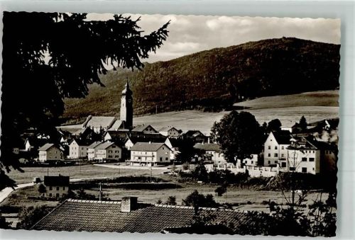 Drachselsried Panorama des Ortes mit Pfarrkirche St. Ägidius Fotograf Strübig