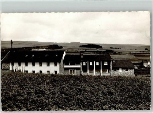 Weiskirchen Jugendherberge Foto Original aus Archiv eines Ansichtskartenverlages Ort handschriftlich