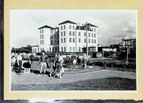 Duhnen Foto montiert auf Karton Jugendherberge Fotograf Otto Schulze