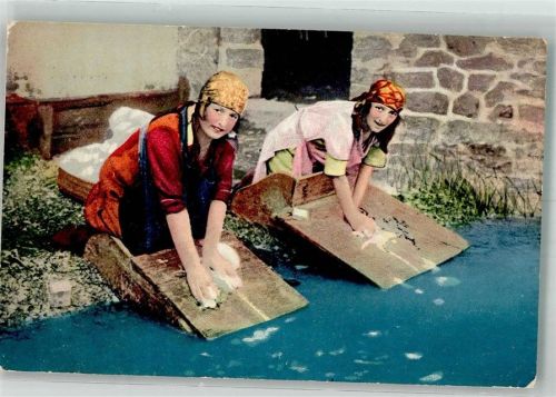 Milano Italienische Frauen in Ticinese