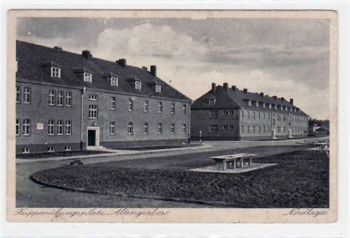 Altengrabow Altengrabow mit Nordlager vom Truppenübungsplatz. Feldpost, mit Stempel von 1940 kleiner Knick oben rechts, leichte Kratzspuren oben in der Mitte, leicht stockfleckig, sonst gut erhalten.