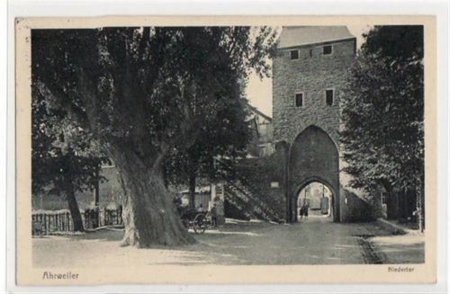 Ahrweiler mit Niedertor gelaufen von 1928. Gute Erhaltung.