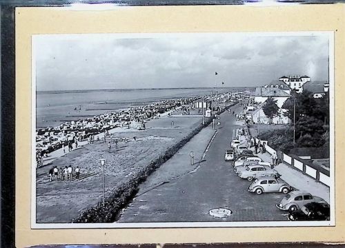 Duhnen Foto montiert auf Karton Strand Straße und Promenade VW Käfer Fotograf Otto Schulze