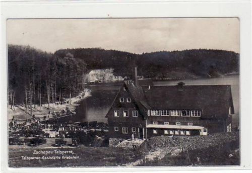 Zschopau - Talsperre mit Talsperren-Gaststätte Kriebstein gelaufen, Marke entfernt. Leichter Bug am Rand oben, sonst gut erhalten.