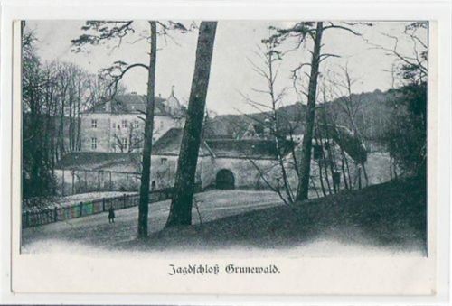Berlin Wilmersdorf, Grunewald mit Blick a.d. Jagdschloss. ungelaufen frühe Karte, da Anschriftseite noch ungeteilt. Albumabdrücke an den Ecken sonst gut erhalten