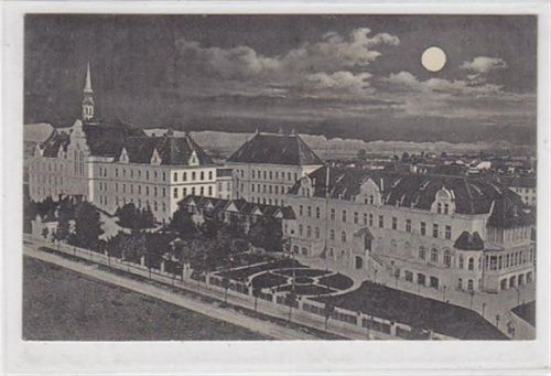 Wels Wels Krankenhaus der Schwestern v. h. Kreuz, gelaufen 1917, rückseitig leicht fleckig, sonst gut erhalten.