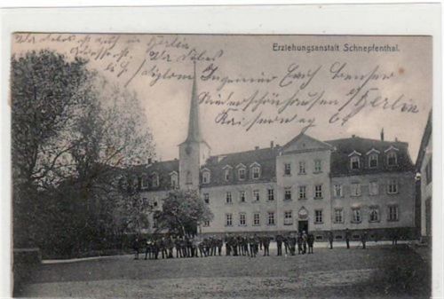 Waltershausen Waltershausen i. Thür. Erziehungsanstalt Schnepfenthal gelaufen 1906. Die Rückseite ist leicht fleckig, sonst gut erhalten.