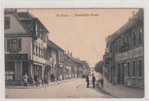 Groß-Gerau Groß Gerau. Darmstädterstraße ungelaufen Leicht fleckig, sonst gut erhalten