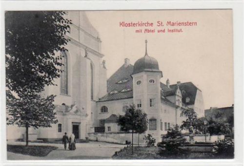 St. Marienstern mit Abtei und Institut der Klosterkirche ungelaufen kleiner Knick oben rechts, sonst gut erhalten.