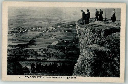 Staffelstein Vom Staffelberg gesehen Mann Frau Kirche