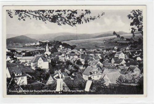 Trusen mit Blick zur Ruine Wallenburg bei Herges - Vogtei mit Gesamtansicht ungelaufen Gute Erhaltung.