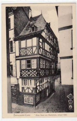 Bernkastel-Kues Berncastel - Kues mit altem Haus am Marktplatz, erbaut 1583. ungelaufen handschriftliches Datum von 1914. Gute Erhaltung.