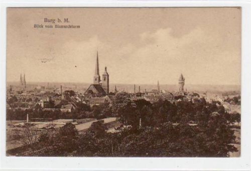 Burg Burg bei Magdeburg mit Blick vom Bismarckturm gelaufen von 1925. Gute Erhaltung.