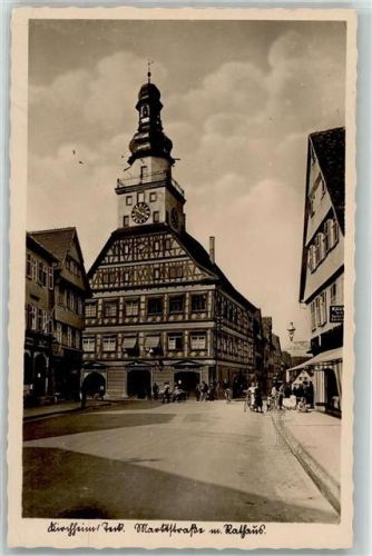 Kirchheim Marktstraße Rathaus Uhr Fahrrad Geschäfte